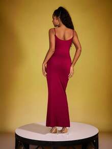 女式纯色加长褶皱修身优雅细肩带连衣裙 - 酒紅色 - 查看 2