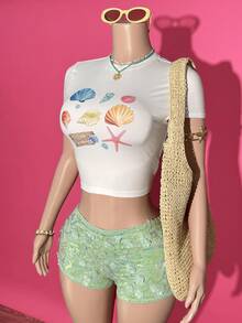Slaydiva Conjunto coordinado de top corto de punto elástico blanco con estampado de conchas de colores y shorts mini de cintura baja con lentejuelas 3D en azul-verde, estilo casual de fiesta de vacaciones en la playa, festival de música y reunión de hermanas, nueva primavera/verano 2025