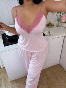 SHEIN 大码女式蕾丝拼布柔软舒适吊带背心和裤子睡衣套装