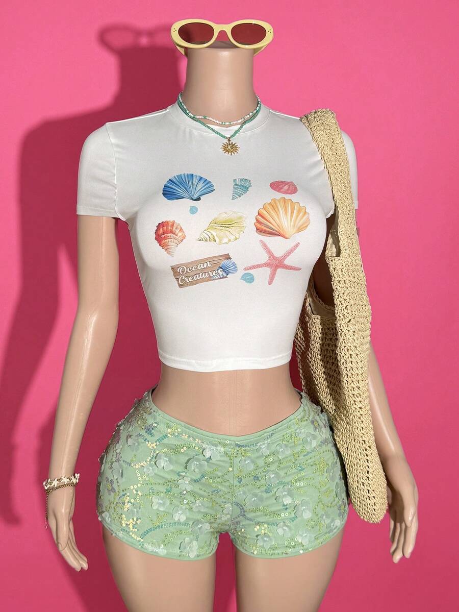 Slaydiva Conjunto coordinado de top corto de punto elástico blanco con estampado de conchas de colores y shorts mini de cintura baja con lentejuelas 3D en azul-verde, estilo casual de fiesta de vacaciones en la playa, festival de música y reunión de hermanas, nueva primavera/verano 2025