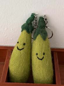 Cute And Fun Carrot Handmade Felt Keychain Keyring Accessory