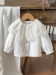 SHEIN Vintaside Kids 女婴白色蕾丝领长袖衬衫，时尚百搭休闲衬衫，舒适时尚，适合日常穿着，春秋季 - 白色 - 查看 4