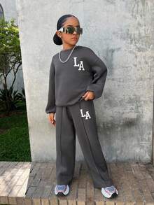 SHEIN Tween Girl 休闲“LA”字母印花针织纯色宽松落肩长袖运动衫和阔腿运动裤套装，女童秋装，女童秋装，女童冬装 - 深灰色 - 查看 9
