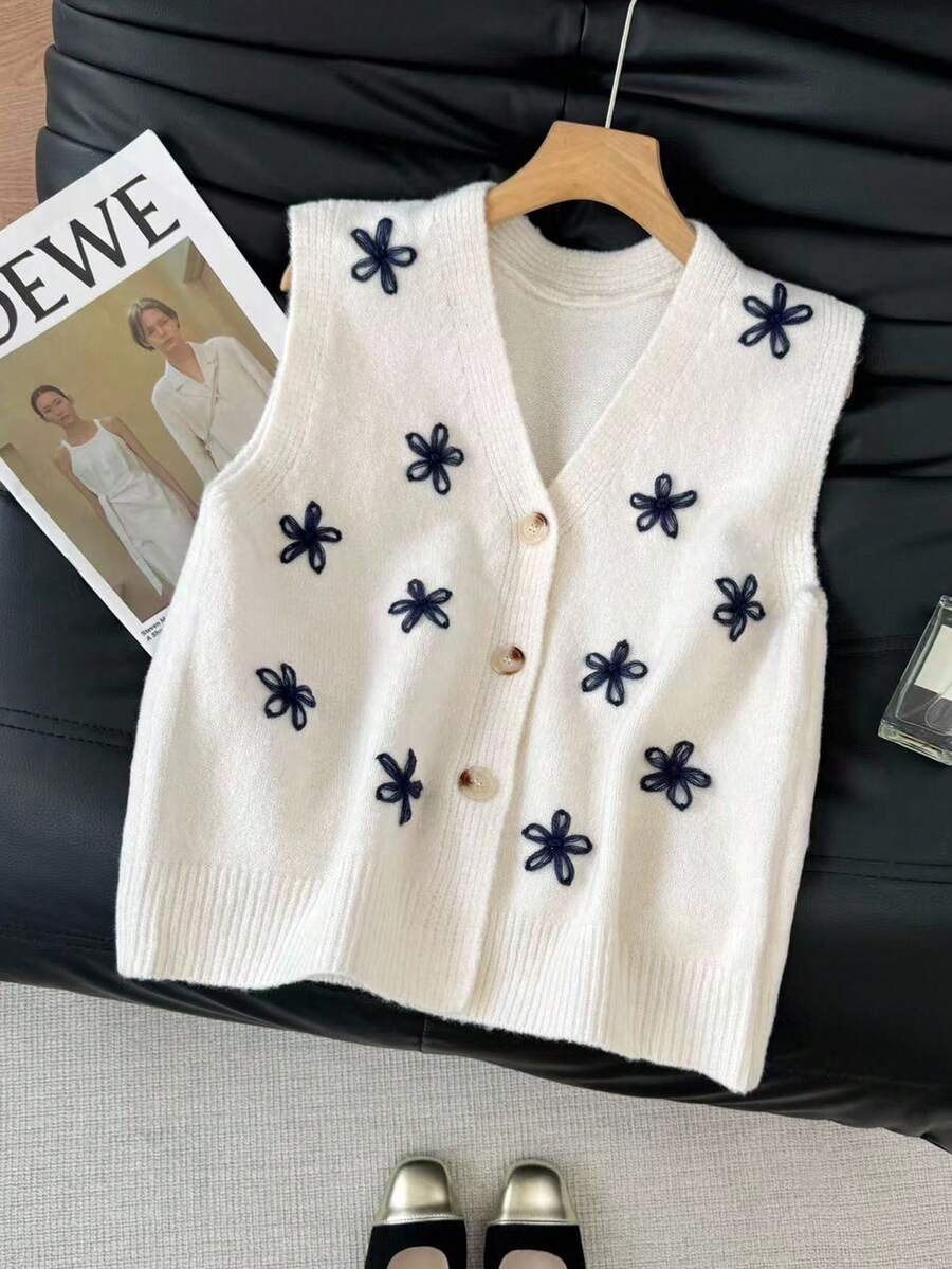 SHEIN Frenchy 女式优雅花卉图案前扣V领毛衣背心秋冬款 - 米色 - 查看 1