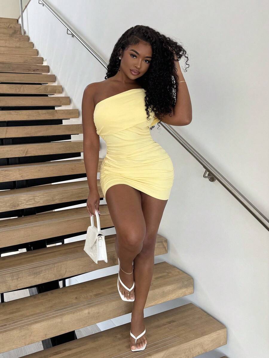 Alexandranx Váy ôm sát màu trơn nhún bèo mini màu vàng cho nữ, mùa hè, trang phục câu lạc bộ gợi cảm cho phụ nữ - Màu vàng - Xem 1