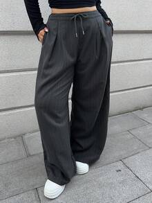 Dazy Plus Quần dài công sở dáng rộng ống đứng kẻ sọc cỡ lớn cho nữ, trang trí dây rút, thường ngày, thu đông - Màu xám đen - Xem 6