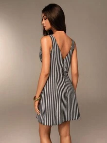 Avantive 夏季新款女士无袖露背A字粉色条纹迷你连衣裙 - 灰色 - 查看 2
