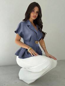 Firerie Camisa de mujer de lino con pliegues en la cintura, manga corta, con botón de metal, azul marino, para uso casual u oficina - Azul y blanco - Ver 6