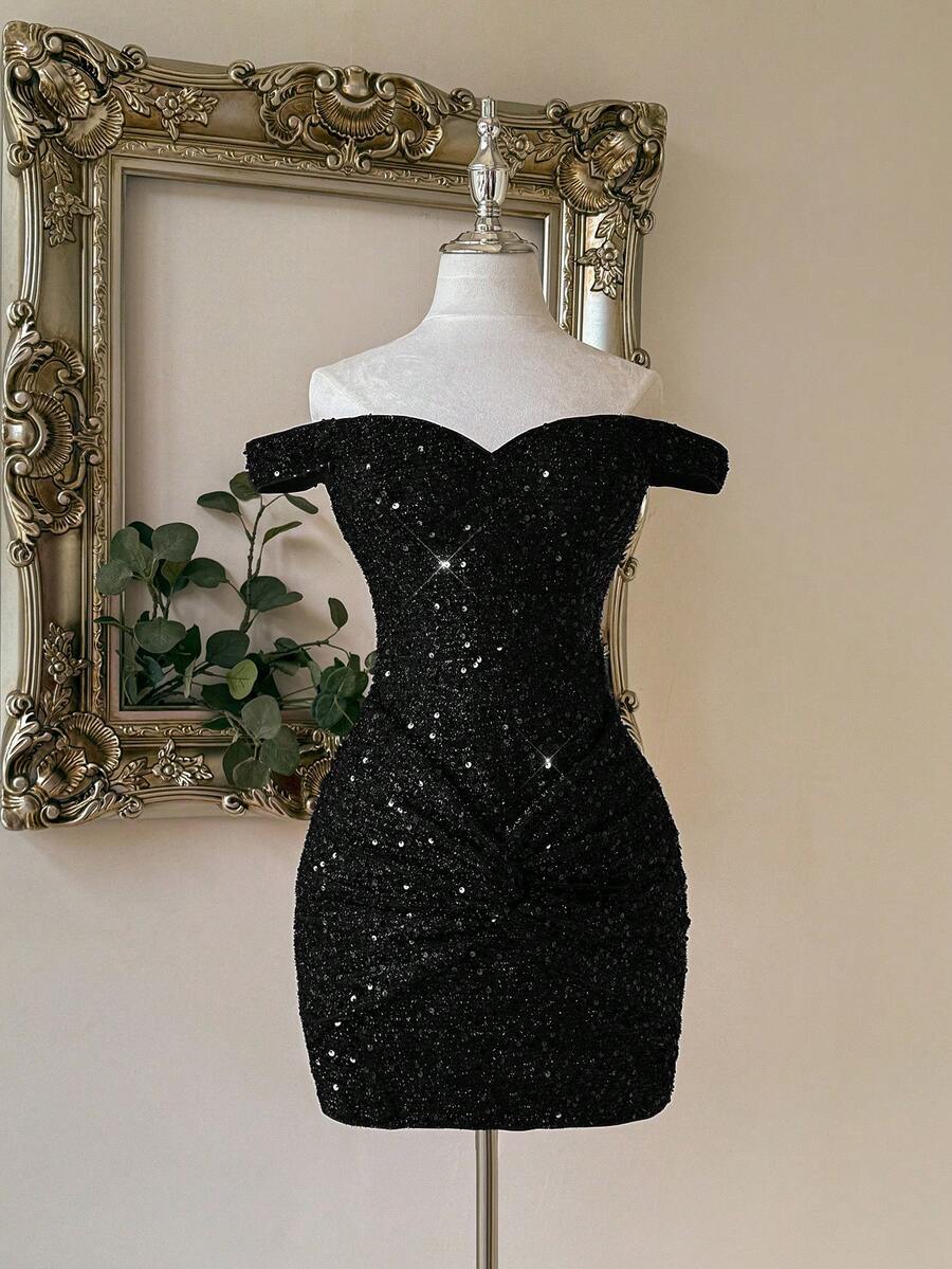 Lovelzi Fashionable, Sexy, Avant-Garde, Mini, Mesh, Shiny, Red, Sequin Fabric, Strapless, Knotted, Off Shoulder, Super Short Dress, Suitable For Nightclub, Party, Vacation, Cocktail Party