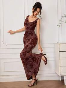 EastFlair 女式简约印花交叉肩带连衣裙 - 彩色 - 查看 3