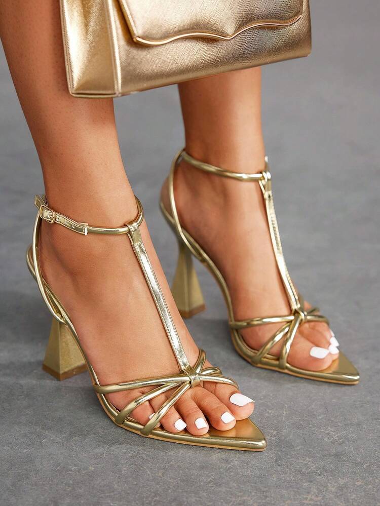 CUCCOO SZL Gold Metal PU Strap Pointed Toe Sexy Glamorous Nightclub Fashion Chunky Heel Sandals