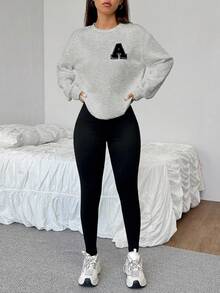 SHEIN EZwear 女士秋冬新款运动卫衣和打底裤套装 女士卫衣 刺绣卫衣 灰色卫衣 两件套休闲套装 女士卫衣 - 淺灰色 - 查看 3