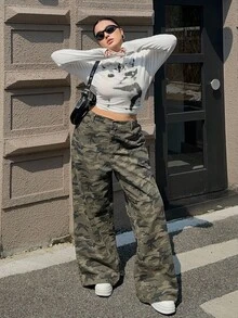 Dazy Plus 迷彩印花宽松阔腿街头风格长牛仔裤，四季皆宜 - 軍綠色 - 查看 4