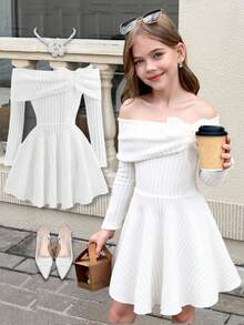 SHEIN 青少年女孩优雅通勤修身露肩蝴蝶结腰部荷叶边下摆舒适弹力针织条纹连衣裙 - 纯白色，Mother & Me - 白色 - 查看 2