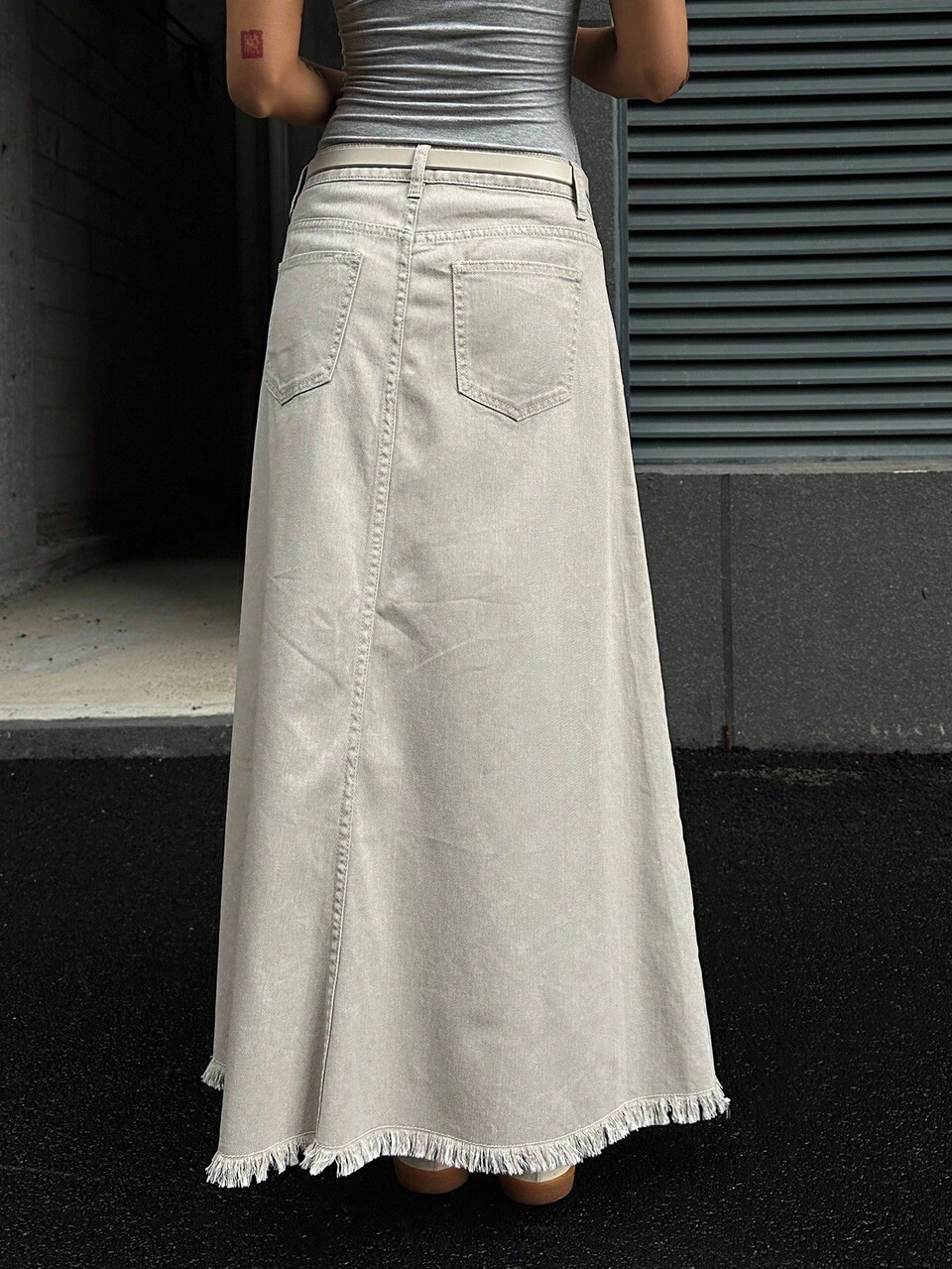 Women's Loose Casual Denim Skirt With Frayed Hem, Autumn