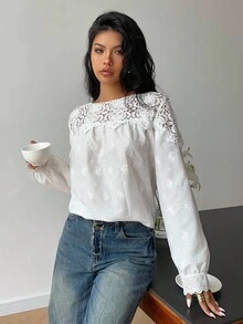 SHEIN Frenchy Women's Contrast Lace Round Neck Long Sleeve Blouse, Autumn,  Lace White Top,Hollow Embroidery Shirt,French Court Embroidery Patchwork Lace Shirt,Elegant French Office Shirt, White Western Top,Women's New 2025 Small Design Sense, Single Versatile Temperament, French Elegant, Delicate, French Style Dressing,Old Money,Simple, Office, Commuting, Elegant, Suitable For Daily Wear, Fall Clothes For Women,Autumn Outfits For Women, Clothes For New Year