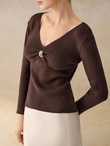 Cévolie Women's V-Neck Long Sleeve Metal Decor Fashion Knit Pullover Sweater, Autumn - Coffee Brown - View 1