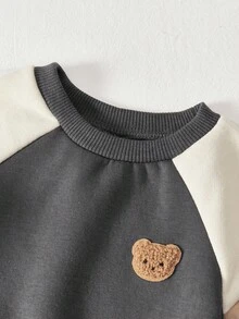 Cozy Pixies 2pcs/Set Baby Boy Contrast Color Round Neck Raglan Sleeve Pullover Sweatshirt And Elastic Waist Pants Outfit - Grey - View 4