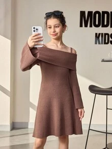 SHEIN Sweater Dress,Christmas,Halloween,Tween Girl Casual Chic Solid Color Cold Shoulder Flare Sleeve Flowy Hem Sweater Dress, Autumn/Winter Brown Dress Kids Tween Brown Dress Tween Girl Dresses Color Cocoa Teen Collar Dress Fall - Khaki - View 4