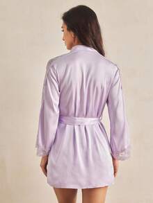 Charlaine 对比色蕾丝开叉下摆缎面性感内衣连衣裙（配长袍）