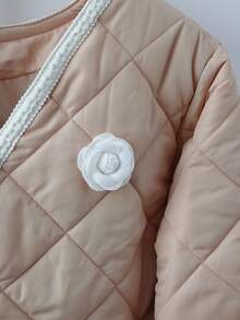GlowEve CURVE Damen Große Größen Minimalistische 3D Blumen, Hahnentrittmuster Gepolsterter Mantel, geeignet für Alltag und Pendeln, Winter - Khaki - Übersicht 3