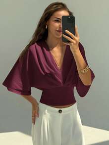 Aloruh Áo thun chui đầu màu trơn cổ chữ V trễ vai tối giản mới, nhún eo, đa năng khi đi làm, áo đỏ - Màu Đỏ Sâu - Xem 7