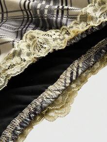 ROMWE Avant 女式复古学院风图案蕾丝拼布不对称迷你裙 - 卡其色 - 查看 3