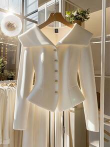 GlowEve CURVE 女士时尚腰部收腰翻领长袖夹克外套 - 白色 - 查看 1