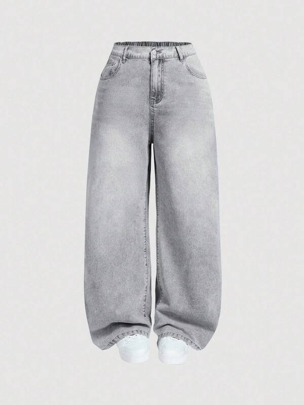 Calça jeans feminina plus size com bolsos, caimento solto, casual e versátil