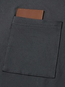 Manfinity Homme 男式修身圆领短袖 T 恤，左胸口袋，带皮革标签