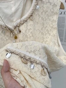 SHEIN Frenchy Áo khoác không tay nữ màu trơn, kiểu dáng thường ngày, có họa tiết ren và mặt dây chuyền, thích hợp cho mùa thu/đông. - trắng - Xem 5