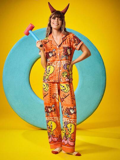 Chillnights X LOONEY TUNES Dampyjamaset med sött tecknat mönster, kortärmad, slagkrage och lösa byxor, sommar