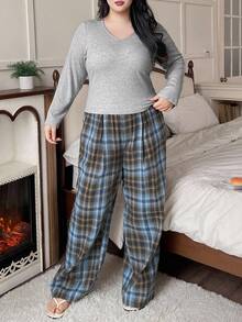 Dazy Plus Ensemble pyjama avec Top à manches longues col V couleur unie et pantalon à carreaux, vêtements d'automne et d'hiver, tenue confortable - Gris pâle - Voir 3
