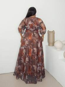 SHEIN CURVE+ 大码优雅性感花卉印花深 V 领长裙 - 彩色 - 查看 2