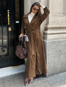 Aloruh 女款秋冬新款绒面抓绒棕色长款风衣双排扣立领配腰带宽松袖口中袖外套 - 棕色 - 查看 7