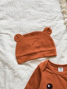 SHEIN Vintaside Kids 3 件套新生男婴棕色印花泰迪熊长袖连体衣，配有同款帽子和袜子，可爱舒适的服装 - 棕色 - 查看 5