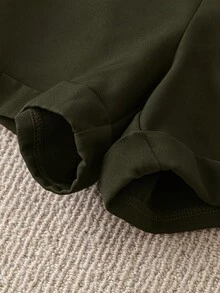 GlowEve CURVE Plus Size Casual Solid Color Slant Pocket Simple Shorts, Summer - Army Green - View 4