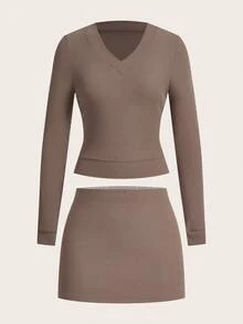 SHEIN Unity 女士两件套服装 V 领长袖上衣修身迷你裙套装秋冬秋季圣诞节 - 駝色 - 查看 1