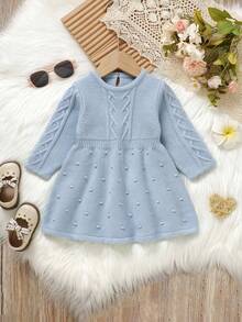 SHEIN Playful Pals Vestido de manga larga de punto azul de moda para niñas pequeñas: cuello redondo, diseño de lunares 3D y cintura, vestido de princesa dulce de estilo suéter para niños