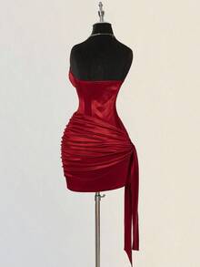 SHEIN ICON 女士时尚性感派对褶饰抹胸迷你连衣裙 - 紅色 - 查看 2