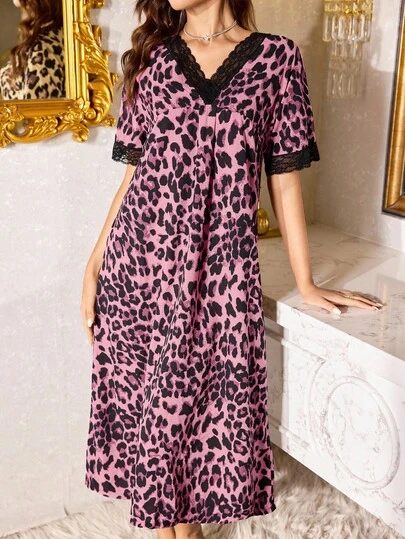 LuxeNights Đầm ngủ nữ tay ngắn cổ chữ V phối ren, họa tiết da báo, kiểu Moo Moo Night Dress