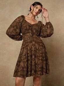 Freevana 大码女式春秋休闲度假风满版印花甜心领灯笼袖前系带束腰连衣裙 - 咖啡棕 - 查看 3