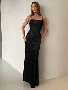 Aloruh Vestido de punto con recortes en color vino tinto - Negro - Ver 4