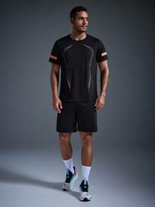 DRIFTMERE 男士夏季短袖运动套装（两件套），休闲运动圆领T恤+短裤，健身服 - 黑色 - 查看 3