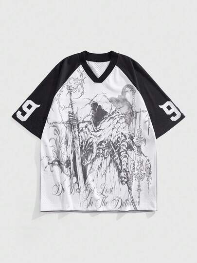 Goth تي شيرت رجالي بطباعة ألوان متباينة وتصميم لاصق