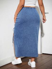 SHEIN ICON Chân váy denim mini cỡ lớn, xẻ tà co giãn đơn giản màu xanh lam - Rửa nhẹ - Xem 2