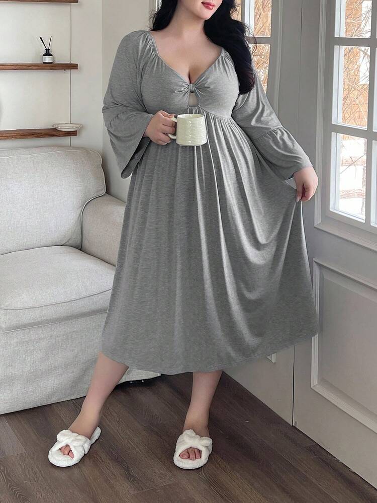 Dazy Plus Plus Size Solid Color Flare Sleeve Hollow Out Sexy Long Nightgown, Fall, Winter - Grey - View 5