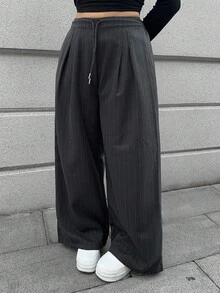 Dazy Plus Quần dài công sở dáng rộng ống đứng kẻ sọc cỡ lớn cho nữ, trang trí dây rút, thường ngày, thu đông - Màu xám đen - Xem 7