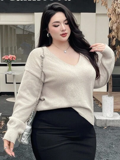 Dazy Plus 大码女式 V 领宽松休闲套头衫，春秋季