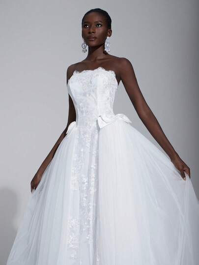 Elitara 优雅白色简约蕾丝串珠刺绣网眼拼布露肩超长 A 字裙，适合婚礼、新娘礼服